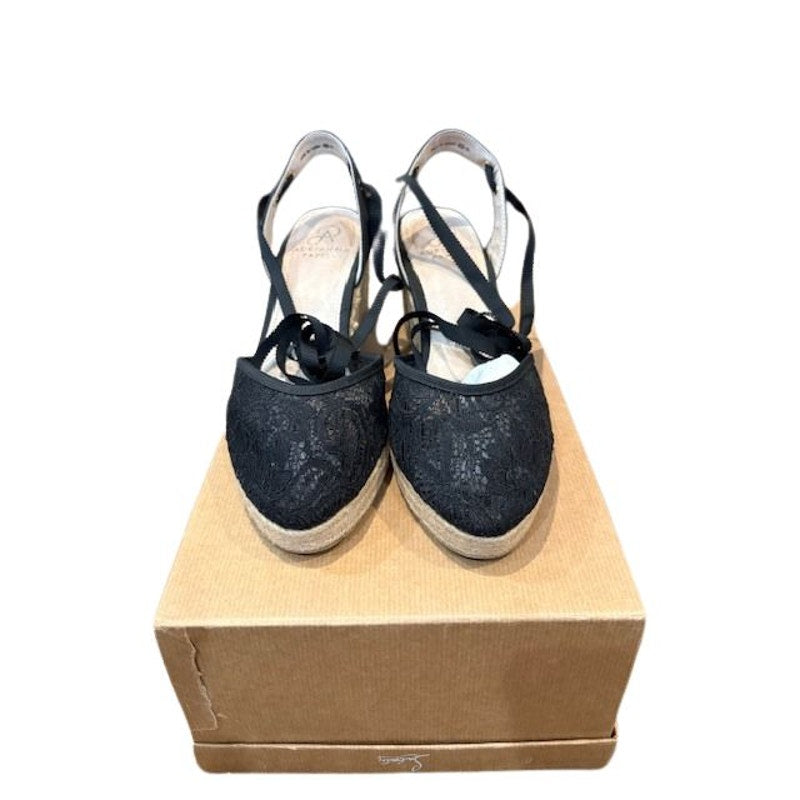 Adrianna Papell “Pamela” Black Martinique Lace Wedge Espadrille Sandals – Size 8 M